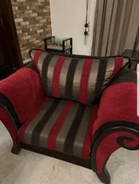 طخم خشب زان اصلي  كلش عملي وقوي ٨ مقاعد   سعر ٣٠٠ الف وبي مجال  تواصل ...