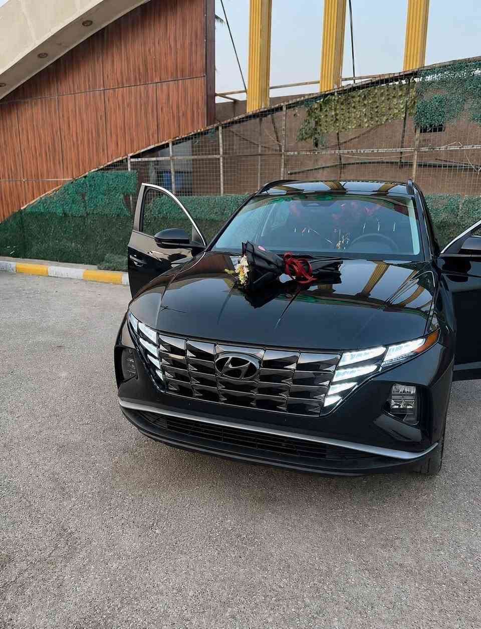 � للبيع | هيونداي توسان 2024 هايبرد (Hybrid)

✨ مواصفات كاملة 

✅ تشغيل بصمة (Keyless Start)
✅ رادار تنبيه
✅ تدفئة مقاعد
✅ السيارة مكفولة
✅ تحويل الملكية في اليوم التالي باسم المشتري
✅ ضربة خفيفة جدًا، موضحة بالصور بكل شفافية

💰 السعر النهائي: 220 ورقة (22,000 دولار)

📍 الموقع: بغداد

السيارة نظيفة وجاهزة للفحص في أي مكان، وما تحتاج أي مصروف.

📞 للاستفسار والاتصال : 
*********** بغداد, العراق
