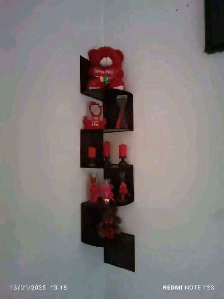 *رفوف خشبية بجودة عالية ومتقنة الصنع.😍😍
✨*رفوف الزاويه خشبية بأشكال روعه .✨
💞أضف لمسة جمالية لمنزلك باشكال متنوعه 
بجودة عالية و متقنة 💞
لترتيب المكياجات و الاغراض 😍😍
عرررض خاااص 🔥🔥🔥 لحقو حالكون 🤩🤩😍😍


**إذا كنت صاحب هذا الإعلان وتريد حذفه لأي سبب، رجاءا أرسل رسالة إلى الدعم الفني**