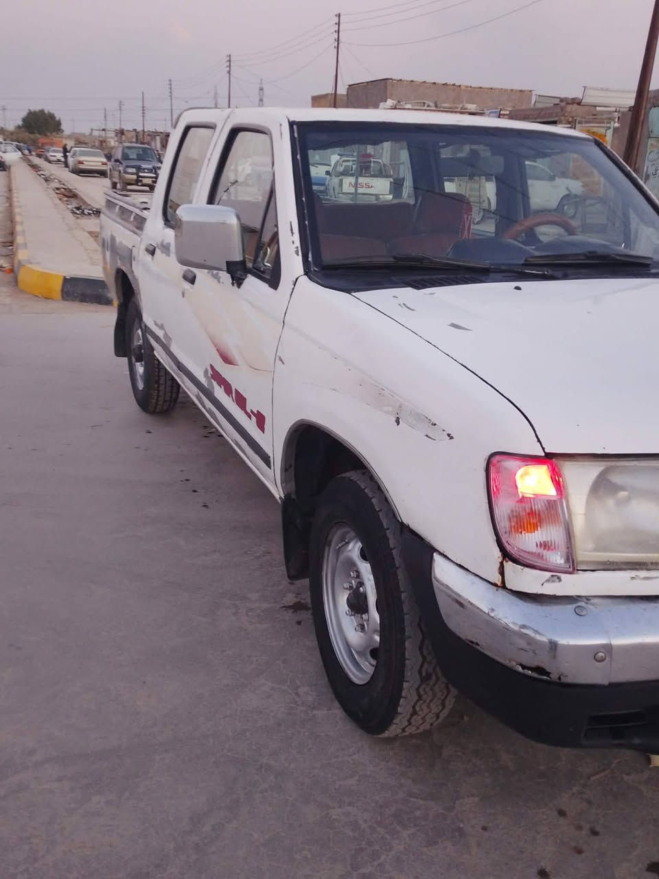 سلام عليكم سياره 
 نيسان موديل 2002
رقمها بصره.  سنويه،
ال2028 بيها،رشات 
صبغ  مكينه، كير،حداديه،
مكاني الناصريه، قضاء،رفاعي
***********،،،،،،
