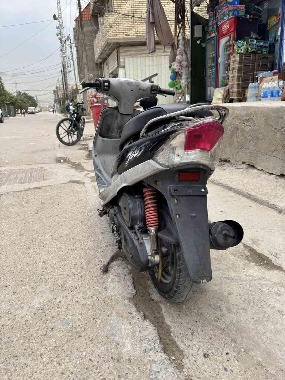 سلام عليكم دراجه ماكس منغولي للبيع  كفرات ختم واحد   دراجه بلاديه حلوه شلعه معدل  مكينه خرسه 
السعر :450
المكان حي العامل
‭0771 347 8650‬
