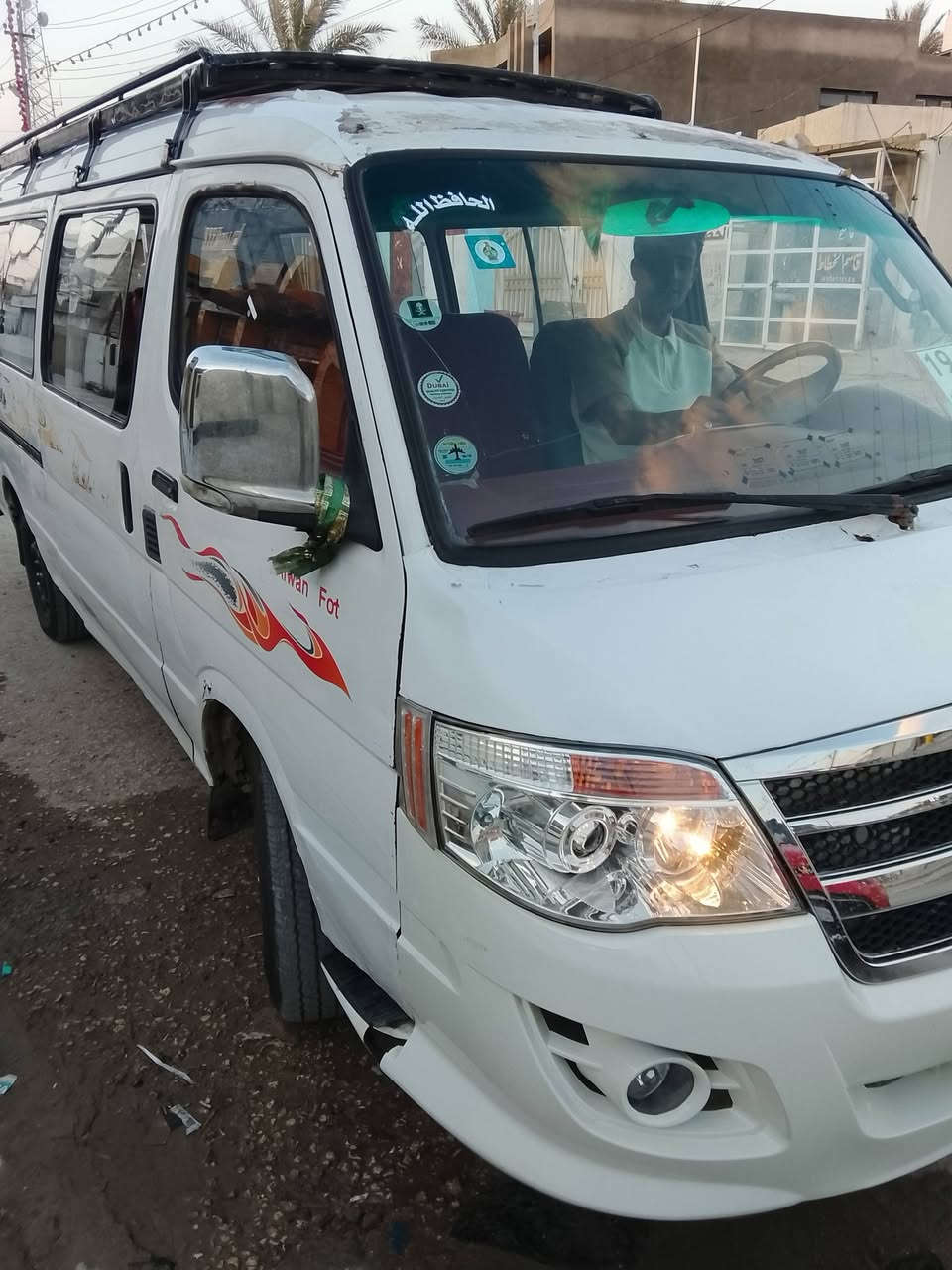 فتون 2011 رقم كربلاء انكليزي تحويل ثاني يوم مصفره هيئة وغرامات وصل خط مجدد سنة مكينه ونجي ناعم وكير وتخم حدادية خير من الله سيارة جاهزه من كلشي بيه تصليح خياسات بدواير دشبول جديد السعر 62 وبيه مجال بسيط الطيبين مكاني الحيدريه خان النص للاستفسار الاتصال عل الرقم *********** غير متواجد عل فيس
