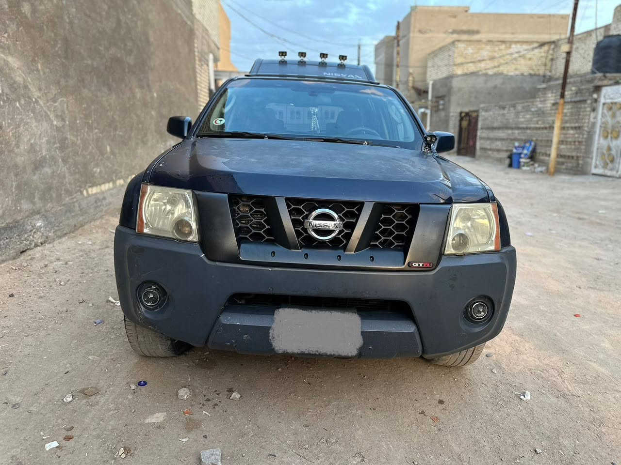 نيسان اكسترا رقم بغداد سعره ٧٥ وبيه مجال قليل ***********
