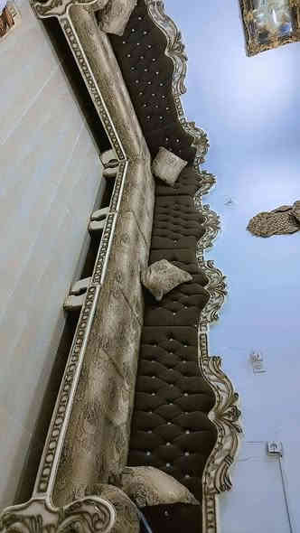 ديوان ملكي 400 +ديوان جلسه 300+ بارده 4قطع 35 وبيهن مجال ولشراي هذا رقمي ***********
