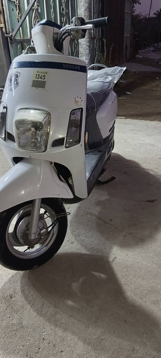 دراجة بوليس موديل 2014 ختم واحد ويا المكينة مكفولة مكاني مسيب السعر مليون و50 بيها مجال قليل الاستفسار ***********
