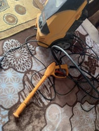 فاره للبيع نظيفه ومايها قوي كلش حالها حال الهوز واقوى.  سعرها. ١٠٠.   ...