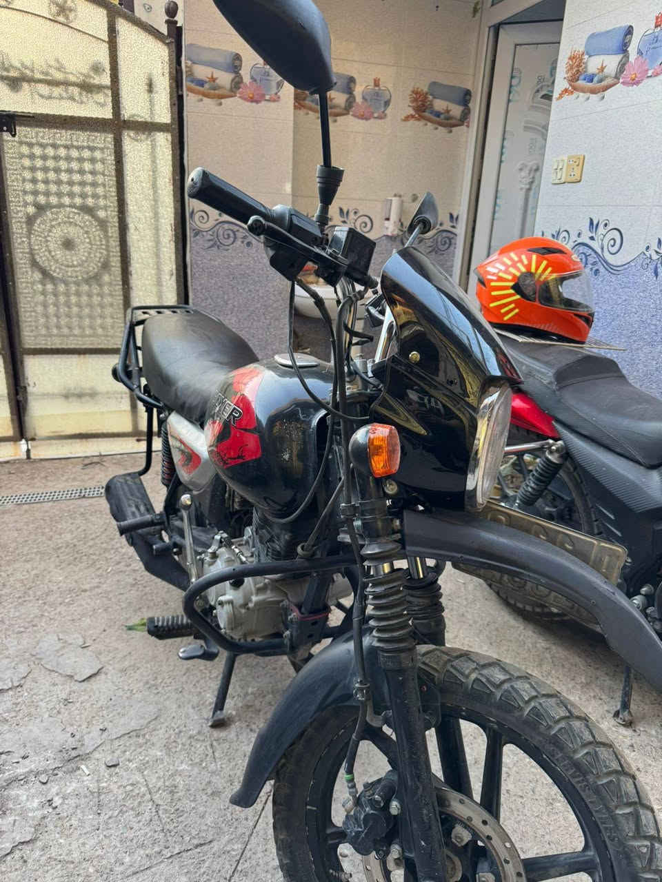 سلام عليكم
بوكسر مرقم بغداد 2022 للبيع
السعر 1900. مليون و٩٠٠ وبيه مجال للشراي
الرقم ***********
***********
