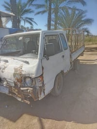 سيارةللبيع هوندى موديل94 رقم بغداد مشروع وطني السعر٣٠ وبيه مجال الاتصا...