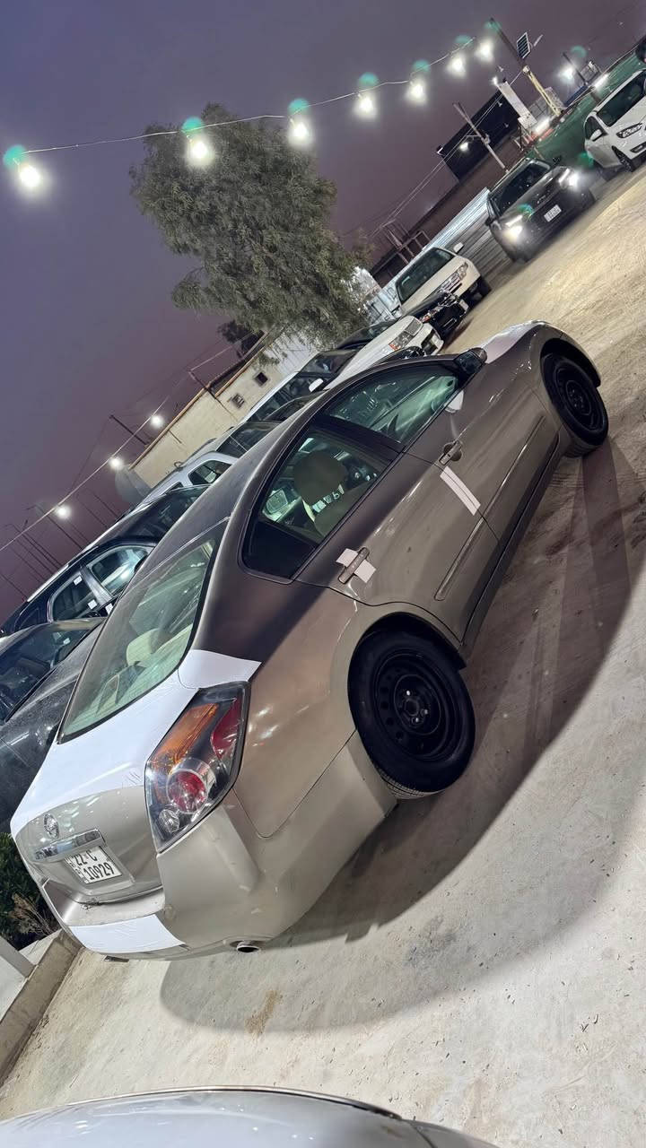 نيسان التما خليجي
موديل 2008 بصمه 
سعر مطلوب (( 71$ ))

سياره خليجي ٢ سويج بلادي موجود 
كير مكينه كهربائية صدر كوله بشرط 
٤ تايرات جدد 
تبريد تدفيه اشتغل 

سياره بيها ٣ قطعة سبغ (( بجم كبس ))
داخل سندوق بيها ضربه

رقم اربيل جديد دولي باسمي تحويل مباشر

مواصفات / بصمه - شاشه - كاميره - حساس - داخل اصفر - دبل كير - 

*********** 
*********** أربيل, العراق
