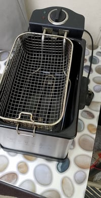 قلاية زيت • ٣ لتر • درجة أولى