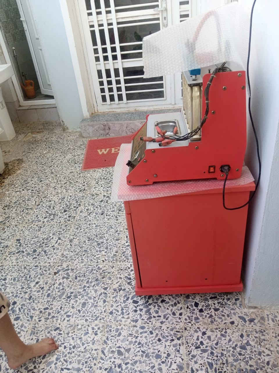 #للبيع
*********** واتساب
جهاز نوزلات جديد استخدام اسبوعين فقط للبيع لعدم التفرغ
550 وبي مجال
