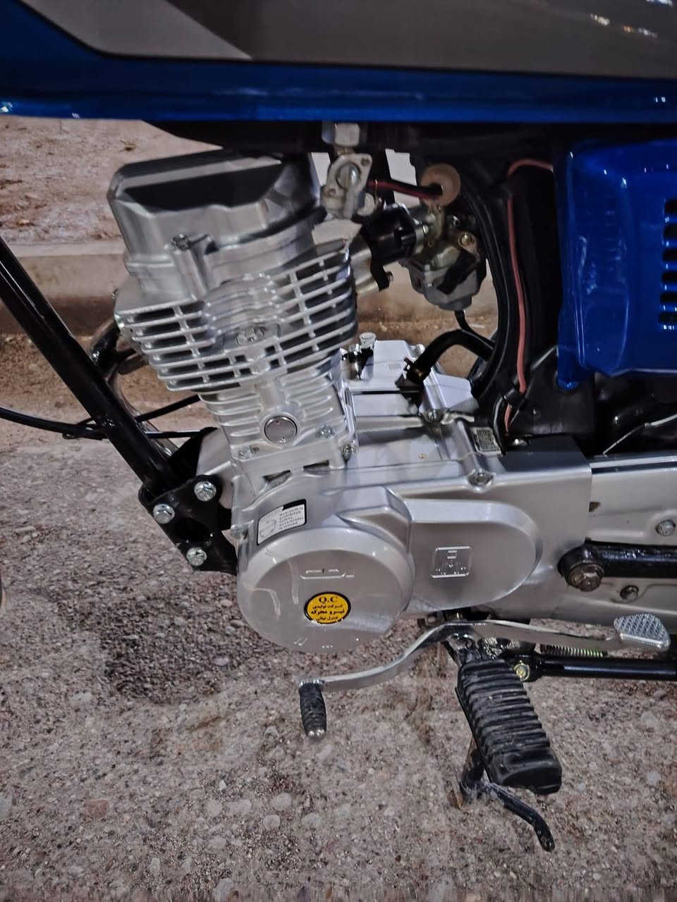 دراجه للبيع وكيل بس وصل وكيله سيد جعفر دراجه فولل بلادي مو تعمير  مكفوله لشراي يتصل او خاص ***********
