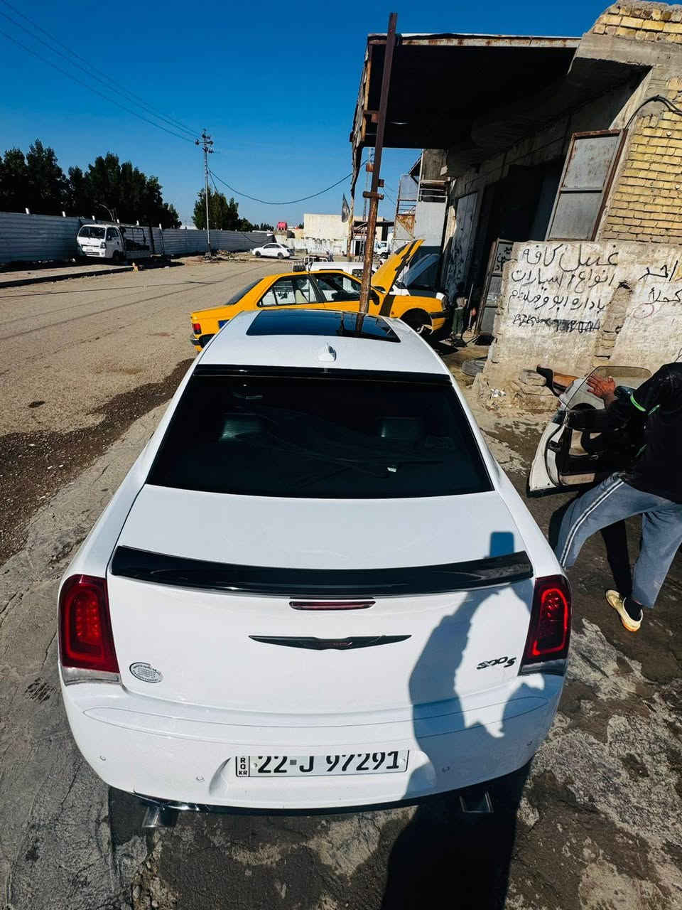 السلام عليكم
أوباما موديل 2022 S سياره وارد امريكي اصل 
✅ مواصفات السياره فول

حادثها قطعتين بارد وخشم البنيد كد شبر بدون قطرة صبغ

1️⃣ رادار جانبي 

2️⃣ حساس امامي 

3️⃣ حساس خلفي 

4️⃣ شاشه كبيره كاربلي 

6️⃣ كشنات تدفئه 

7️⃣ شفتات استيرن 

8️⃣ سكليتر  متحرك كهربائي 

سیارا واحد علە واحد فول فول

🔴 سياره ماشيه 128

🟡 فتحه بانوراما طكتين 

⚫️ 2 بصمه  اصلي 

🟠 بجم عريض

🟣 لايتات زينون بلادي 

🔈 سستم سماعات Alpein+ دمام بل صندوك 

🟢 ويل 18 بلادي
رقم اربيل بأسمي

🔴 محرك V6 3600 

السعر 275
وبيها مجال للطيبين للستفسار ***********
