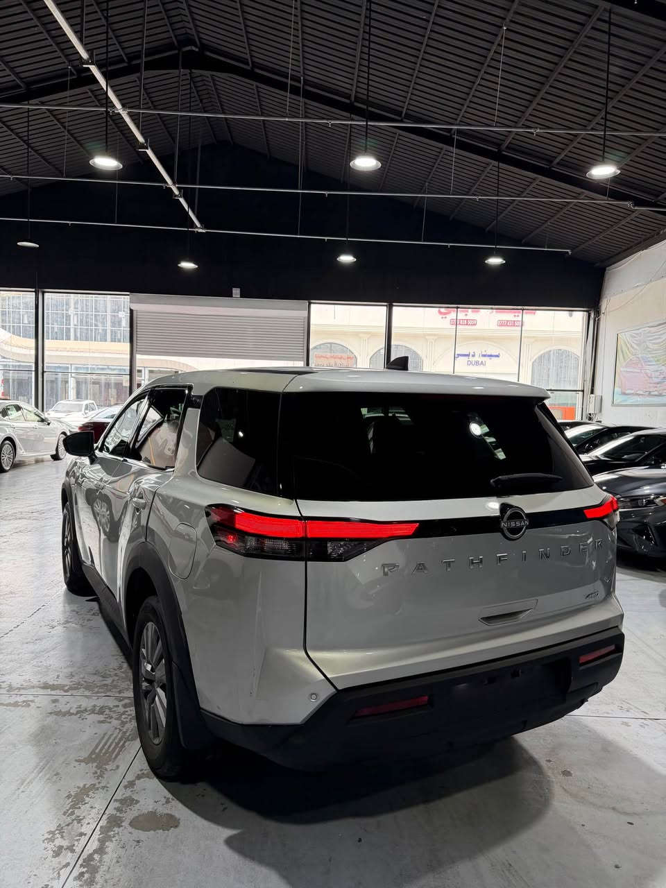 من البيع و مراوس بس سيارة رقم شيمالي اريد

اللون:  سلفر 

الموديل : 2024

نوع المحرك : 6 سلندر (3.5L)

السعر:224$ بيها مجال 

عداد المسافه 10  تالاف مايل

ضرارة بس فقط باب سبغ شوي من دوسة 

بصمه تشغيل
تشغيل عن بعد 
 
ستيرن تدفئة 
كشنات كهرباء
رادار امامي
رادارات جانبيه
رادار خلفي
حساس خلفي
شاشه كبيرة
مانع انزلاق
كروز سرعه
هاند بريك بصمه
اوتو هولد
نظام ايكو نورمال سبورت
7 راكب
وبقية مواصفات S المعروفة 

العنوان :اربيل 
مةدينة معارض 
شركة نجوم البصرة كارس
***********  هاتف اسيا

*********** واتساب 
***********   واتساب أربيل, العراق
