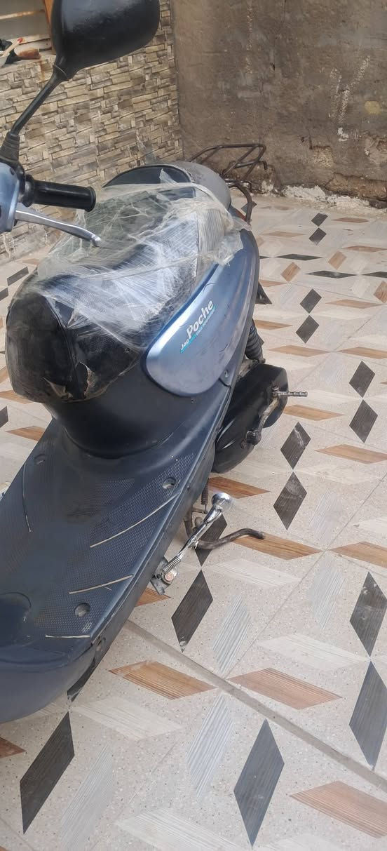 مستعجللل على البيع السعر ٢٢٥ وبيهة مجال انشاءالله  دراجة منغولي ام السلة للبيع ناعم محركهة مجفتة عوزها بس اشاير والاير
دراجة محرك بحالة جيدة مكاني طويريج ***********
مستعجللل على البيع السعر ٢٢٥ وبيهة مجال انشاءالله
