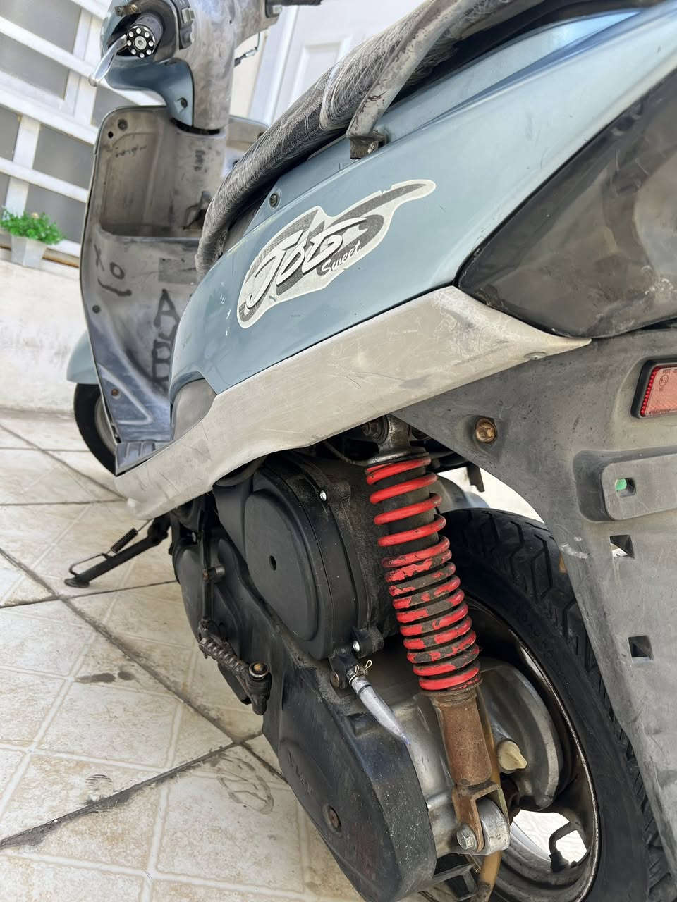 سلام عليكم دراجه ماكس منغولي كفرات بلادي مكينه فول شلعه و معدل  سلف وياضي وصلنصه سچميه
السعر 600 بيها مجال قليل 
رقم هاتف ***********
