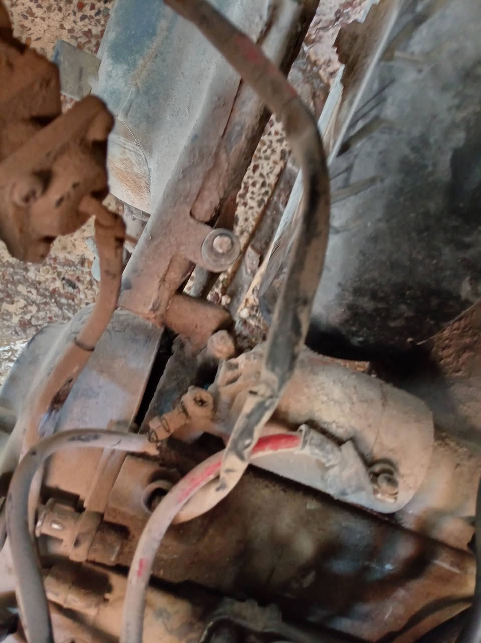 السلام عليكم
دراج لبيع شغال بس بيهه دخان محرك حلو
الىكسل بي ونه شغال حته السلف ب170وبيه مجال
الرقم الهاتف ***********
