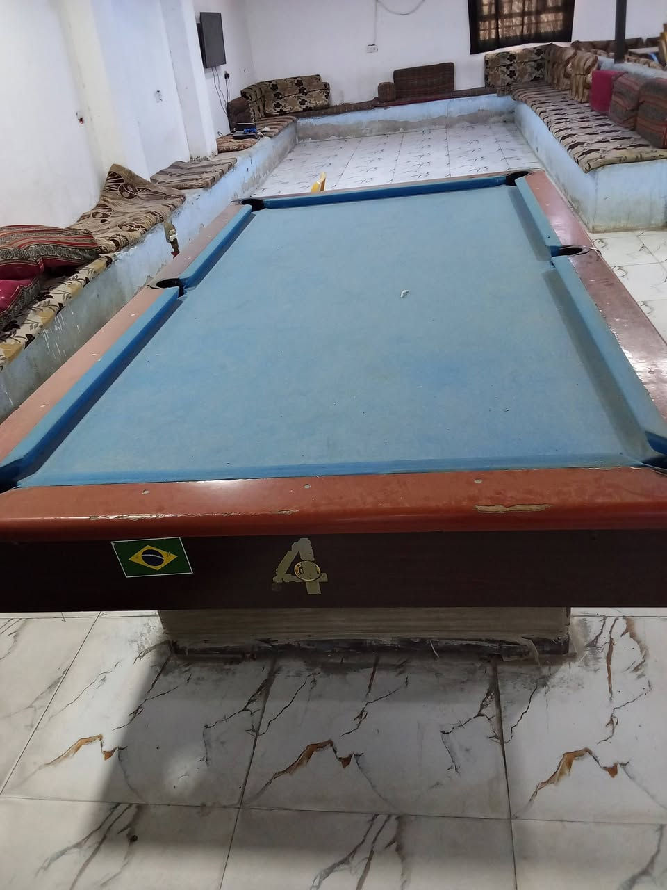 ميز ويركه للبيع
الناصريه ***********
