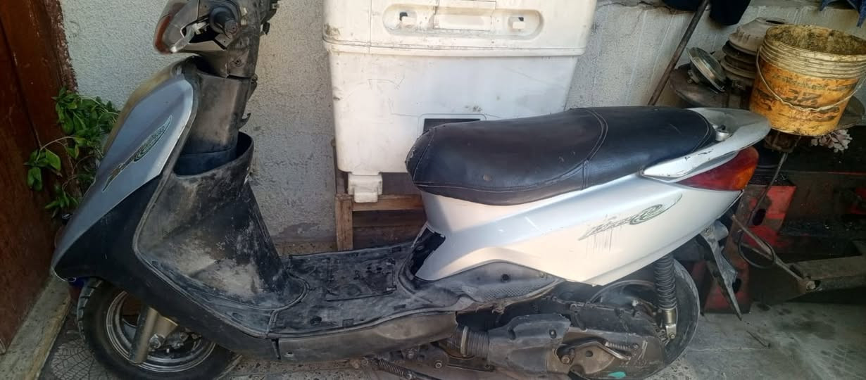 سلام عليكم بريز لبيع دراجه كايمه بس شغاله يحتاجله دبل شوته بس دراجه كامله سعر ٣٠٠ بيه مجال مكاني بغداد امين ثانيه ***********
