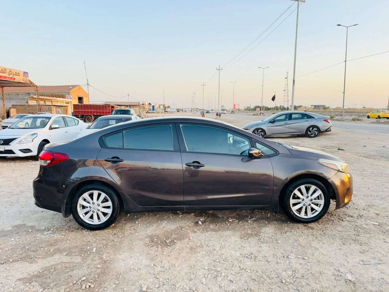 السلام عليكم
للبيع 

كيا فورتي موديل2017

مرقم ذي قار مداور ثاني يوم

ضرر بنيد فقط بدون عابر

مكينه 2000 دوش 

سعر 115$وبيه مجال 

العنوان المثنى الرميثه معرض اثير الجياشي

التواصل ***********
