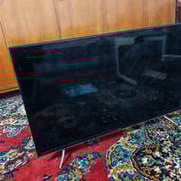 تلفزيون ٤٣بوصة • شاشة متضررة • موصل ١٧ تموز