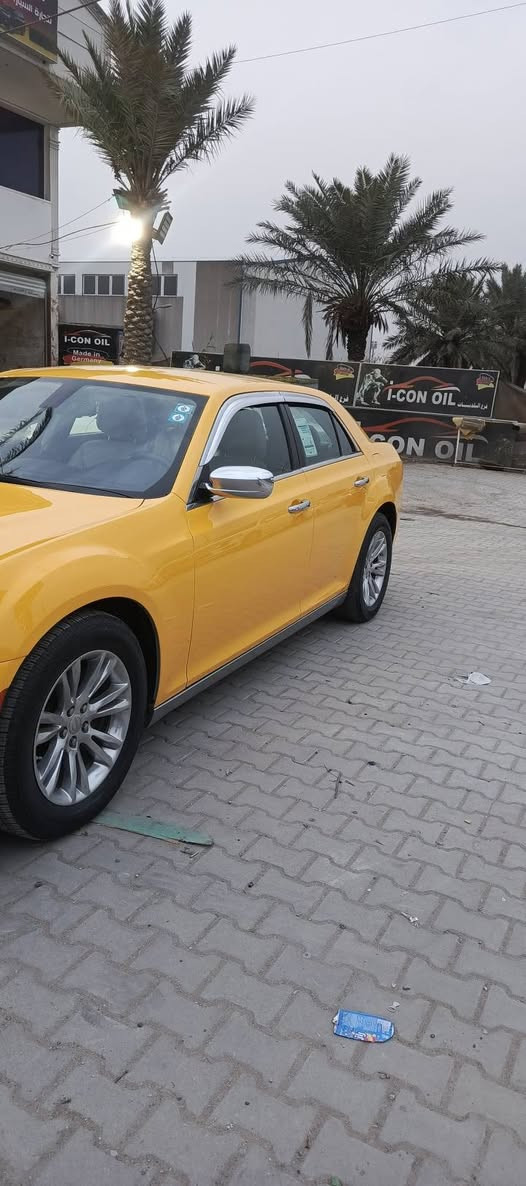 السلام عليكم أوباما تكسي موديل 19اصل رقم بغداد بااسمي خليجي كفاله عامه داخل ابيض  ويل 18تخم تاير حساسات أمامية خلفيه كلش جديده مكاني بغداد السعر 280للاتصال ***********مصطفى
