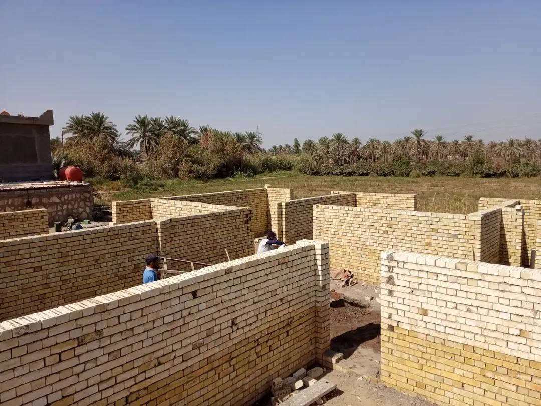 سلام عليكم خلفه بناء درجة اولى ستلام مهندس متفرّغ حالين ***********
