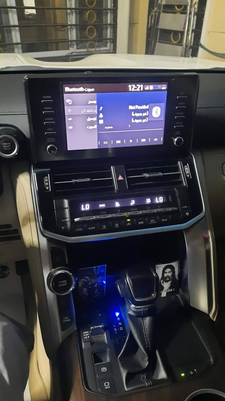 تيوتا لاندكروز موديل 2022 SAS
مكفولة من الدعامية للدعامية 
رقم بغداد  
سياره ماشيه ٢٢الف
فول مواصفات ساز SAS  
1- #سلايد روف وبصمة 
2-  خمس بصمات 
3- #كراسي كهرباء 
4- #كشنات جلد 
5 -  3 #شاشات كبيرة بلاد ام الترحيب
6- #حساس خلفي وامامي 
7- #جنطة كهرباء ( جكات )
8 - #تحكم ستيرن جهتين
9 - #مري شفط 
 10 - #تشغيل عن بعد 
11 - #اشاير ترحيب
12 - #كشنين كهرباء  
13 - #حساسات امامي وخلفي 
14 - #شاحن لاسلكي( واير ليس ) 
15 -  12 #ايرباك 
16 - #دبل ماوس 
17 - #كامرة خلفية + محيطه ٣٦٠
18 - #نظام ABS 
19 - #ثلاجة 
20 - #لايت زنون كشافات
21 - #كروز سرعة 
22 - #تحكم كهربائي بلمري 
23 - #ويل كب كروم 
24 -#حجم المحرك: 6 سلندر4000 تنفس طبيعي 
25 كشنات تبريد 
 - #زراك لايت  السعر 720 $ 
  العنوان بغداد المحموديه ***********
