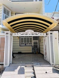 عمل حداده كرفانات و سقائف الكيسبان شغل درجه اولى سعر المتر 25الف دينار...