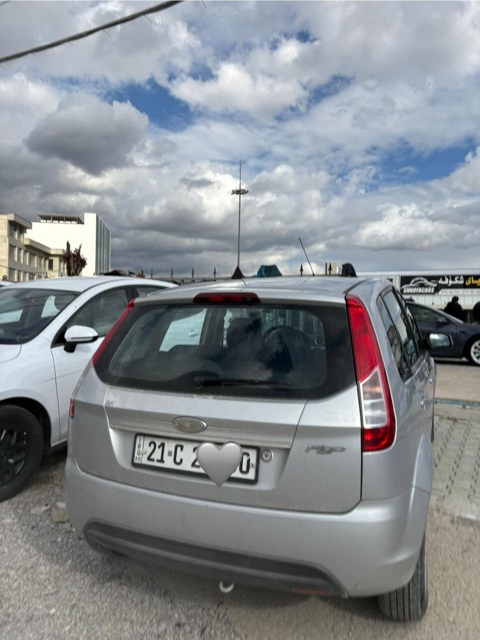 فورد فيگؤ ٢٠١٥ سفري نيڤا بي بوياخه بي گؤراو ١٦١ كم روشتوه سه نه وي تا زه يه گيرو مه كينه به شه رت سعري ٨٠ توزيك مه جال *********** بي كالبونه وه
