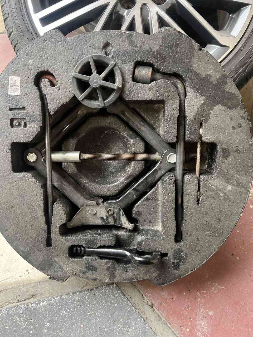 اصلي اصلي 

السعر ٤٠ 

***********

العنوان بغداد
