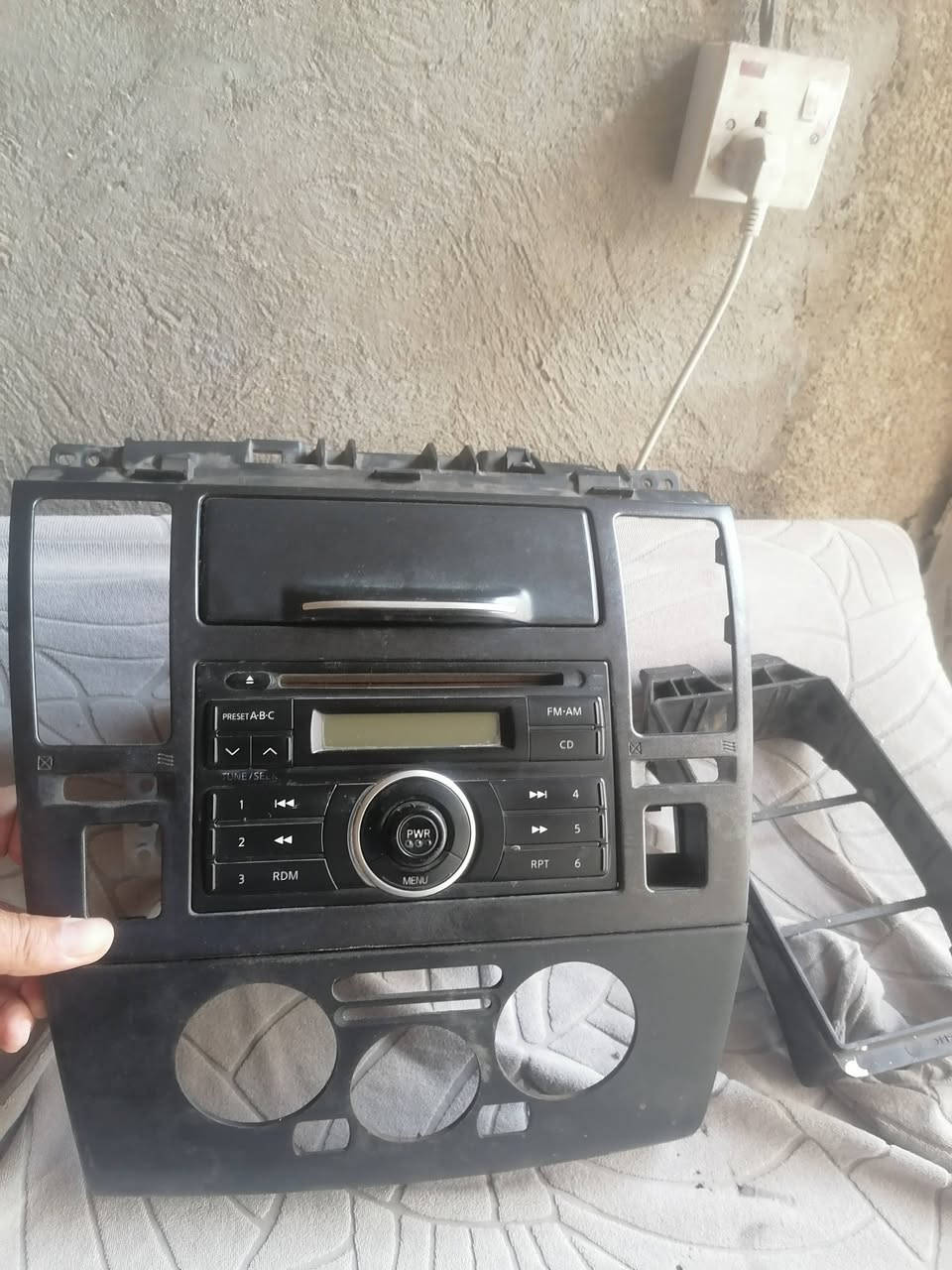 نيسان فيرسه شغال كفر كامل قيم وخذ ***********
