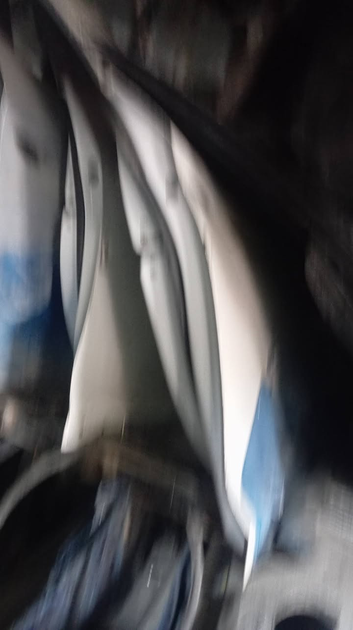 متوفر ابواب سوناتا ١٧ لون ابيض وسلفر هاتف *********** الموقع غزاليه مجمع العربيه يوجد توصيل
