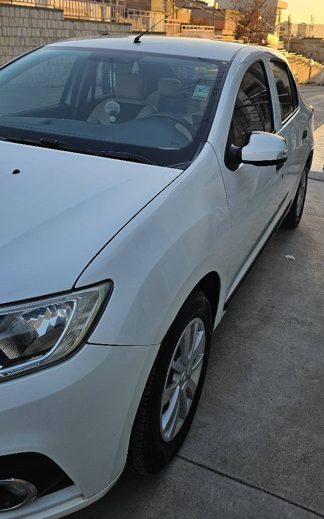 ڕینۆ سمبول ٢٠١٧ 
گێڕ ئۆتۆماتیک 
بلاجکتۆر 
٢جام کارەبا
سوکان ڤۆلیۆم
ناوزەرد
سەنەوی تا ٢٠٢٩ تازەیە بەناوی خۆمانەوەیە 
٤ تایەی لۆکی لەژێرایە 
بەشەرتی گێڕ و مەکینە کامل مەسرەف کراوە 
سەیارەی دەستی خۆمانە 
٣ پارچەی بۆیاخە بەشەرتی ئەوەی ناوی نەگرتبێ 
سەیارەکە زۆر جوان و پاک و جایزە 
نرخ . ٨٠گەڵا و مەجال 
*********** السليمانية, العراق
