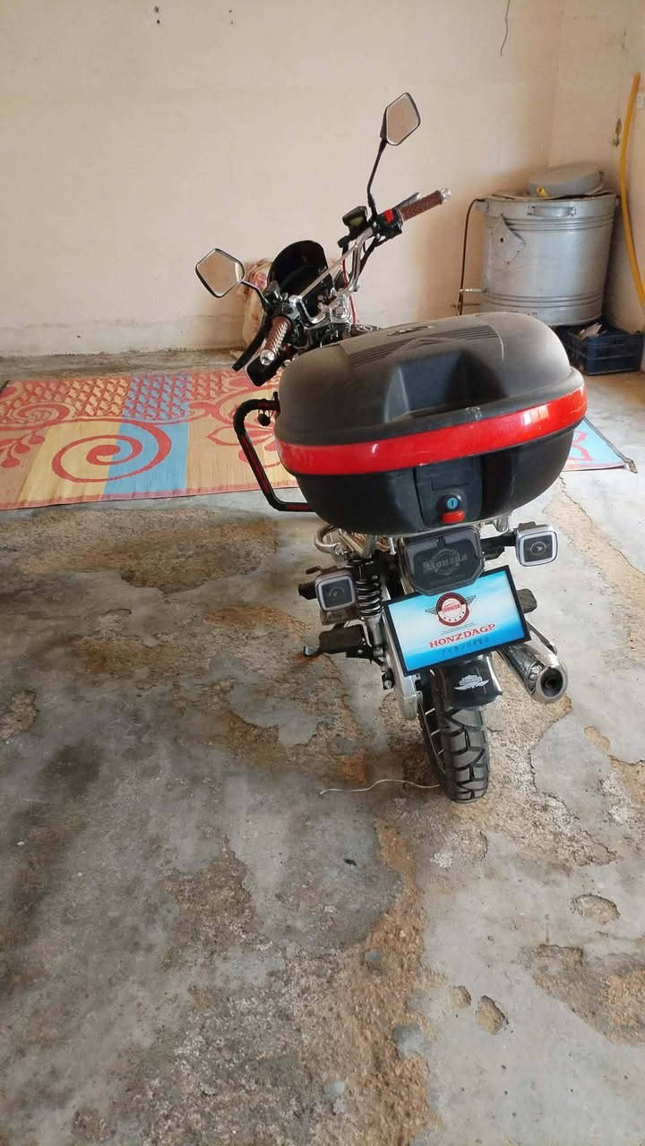 يالله السلام عليكم ايراني 2025 زيرو دراجه مكينه 200cc بس تركب وتطلع السعر 875 بي مجال حك جيه لتصال ***********
