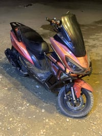 للبيع دراجه سكنس موديل ٢٠٢٣ كفاله عامه. مامفتوحه سعر ٣٠٠ وبيها مجال لل...