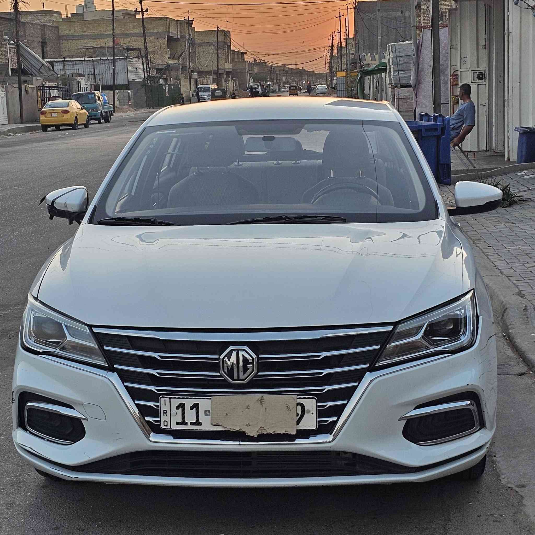 ام جي 5
الموديل  2025 
السعر 105 بيها مجال قيل 
السياره باسمي  تحويل ثاني يوم  
سياره كفاله عامه من صبغ وبارد وتكحيل 
ماشيه 50 الف 
هندبريك دكمه بصمه كامره خلفيه اوتو هولد مثبات سرعة اشاير بل مري 
مكاني بغداد 
رقم الهاتف 
***********

