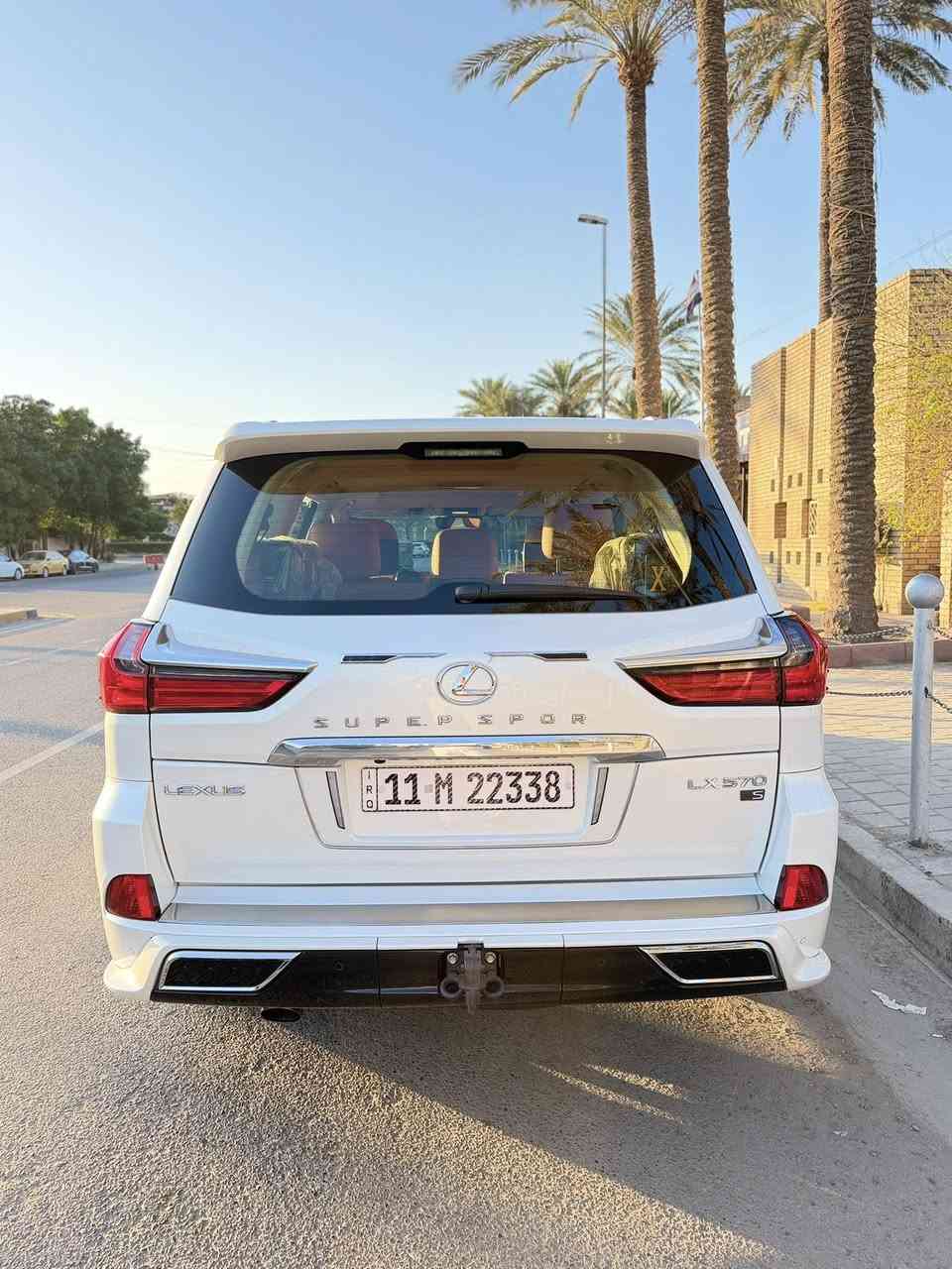 السلام عليكم
للبيع لكزز موديل 2020بريم ضمان  بشركة ساز 
مدخله تبديل دهن
ماشيه 35الف حقيقي مغلفه نانو زيرو
كفاله من كلشي فقط  رصعه بالباب الخلفي وساحبه
سماعاات ارضيات  غير مستخدمه  
مكاني بغداد شارع فلسطين
***********
***********
