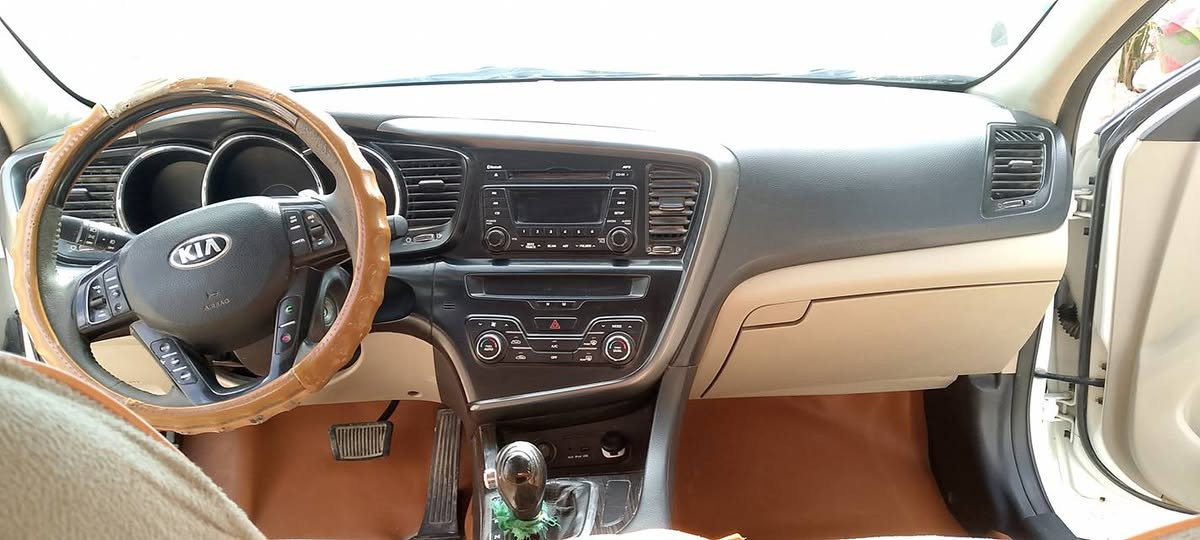 سلام عليكم.. اوبتيماا للبيع  موديل 14 خليجي مكفوله مكان مهناويه.. للاستفسار ***********
