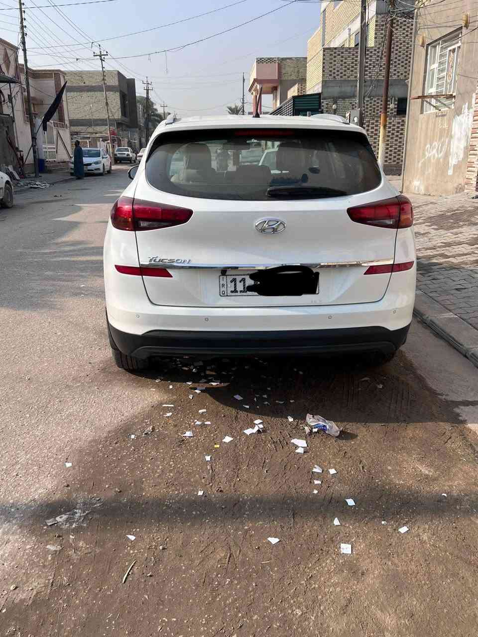 السلام عليكم سياره توكسان 2020 السياره فول مواصفات عدا البنوراما وارد خليجي جيكي مكفوله كفاله عامه ماشيه 155ألف حقيقي السعر المطلوب 210 مع المجال السياره بأسمي شرط المداور رقم بغداد دولي السونار موجود بالصور سياره نضيفه جداً استخدام شخصي الأتصال بالرقم ***********
