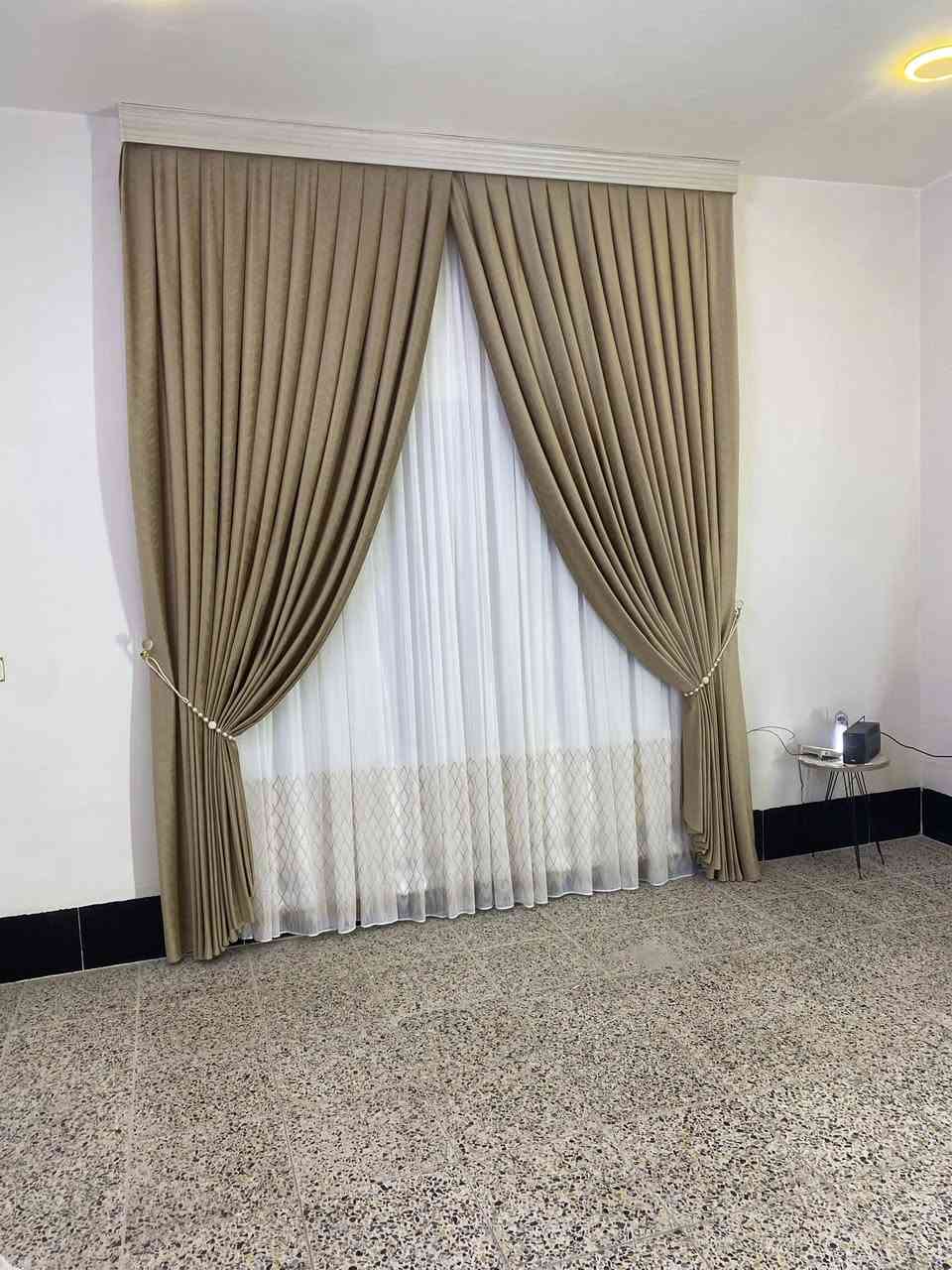 ركن الستائر - مقابل باب جامع ابو زهراء -مجاور مطعم فلافل ابو العبد
اقمشة - خياطة - تصليح جميع انواع الستائر
جميع انواع السكك التركية - بواري سلايت
كادر مختص لتثبيت الستائر واخذ القياسات
فقط اتصل والباقي علينه

واتساب ***********📞
