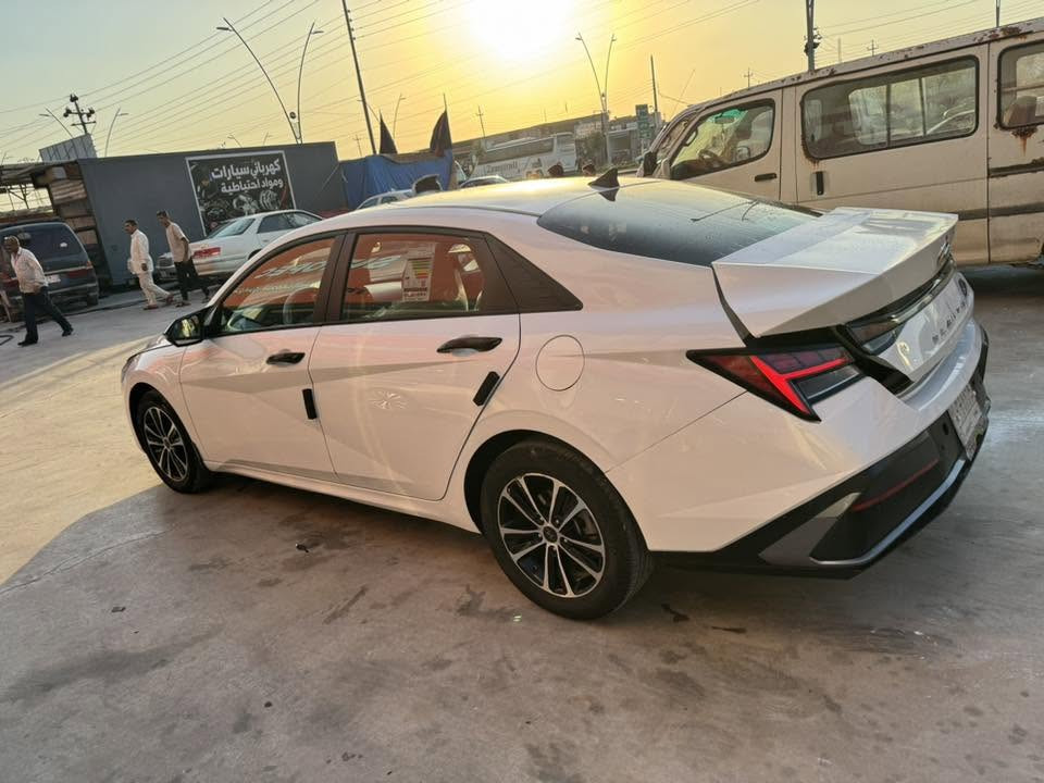 النترا 23 خليجي
اقصاد استقطاع مباشر كفلاء 2
مكينة 2.0 
سيارة حلوة وجاهزة تبريد مكينة كير  حدادية تخم تاير خير من الله
سيارة بيها ضربة خلفية بالصندوك
وتعدل صندوك نفسة  واثر الضربه جاملاغات ثينهن خلفيه صار بيهن تعديل وصبغ 
وباقي كله كفالة 
مكان السيارة البصرة شط العرب الجزيرة 
السعر 150 وبيها مجال 
رقم تواصل ***********

