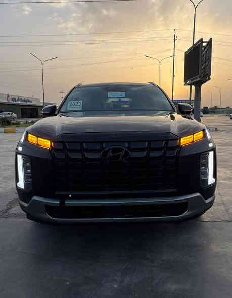 السلام عليكم 
للبيع 
هيونداي بالاسايد 
موديل 2023 
اللون حبري 
ماشية 13 الف ميل
فئة Sel Premium
بصمة
كشنات جلد كهربائي وتبريد وتدفئة امامي وخلفي 
فتحة
كاميرات 360 درجه
توقف ذاتي
شاشة كبيرة مع كاربلاي
حساسات امامية وخلفية
الحادث تبديل بنيد وصبغ نص الجاملغ الايسر
رقم الشاصي في الصور 
السعر300 مرقم كامل بغداد وبيها مجال 
للاستفسار***********
