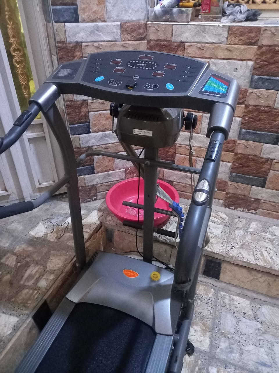 جهاز جري استخدام منزلي نضيف جدا وزن يتحمل ١٦٠كيلو بي حزام تكسير شحوم تدليك جسم كامل موصفات مبي ثري سماعات بلوتوث العنوان بغداد بغداد, العراق


**إذا كنت صاحب هذا الإعلان وتريد حذفه لأي سبب، رجاءا أرسل رسالة إلى الدعم الفني**