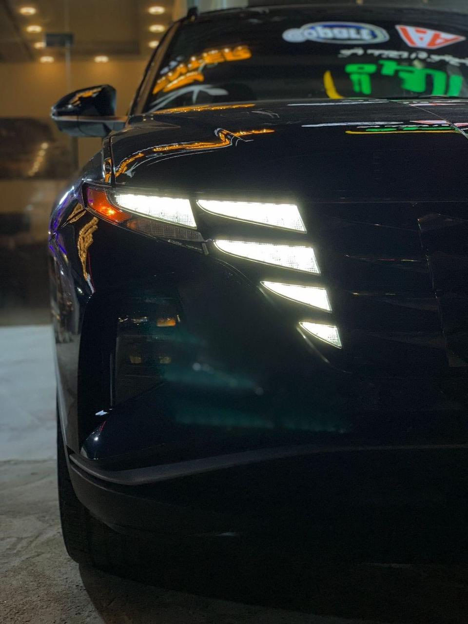 السلام عليكم
توسان ٢٠٢٢ وارد امريكي فول واحد على واحد مواصفات ملكي حادثها من امريكا طخه بلبنيد وجاملغ وباب بدون دواخل السياره ماشية ٣٤ الف جاهزه من كلشي كير ومكينه وصدر وتبريد كامله جاهزه السياره من كلشي مرقم بغداد باسمي عارضها ١٨٠ وبيها مجال للشراي 
للاستفسار على الرقم ‭٠٧٧٢ ٨٥٦ ٩٤٩٦‬
