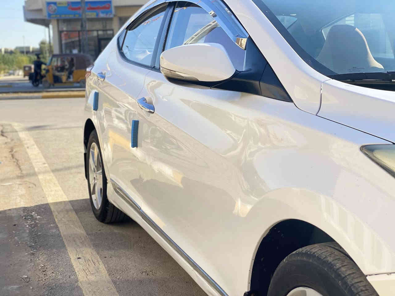 السلام عليكم

النترا موديل ٢٠١٤ خليجي

رقم أربيل دولي

 وكاله باسمي السياره السنويه اسم كردي تريد وكاله او تحويل

المواصفات

مكينه.  1600

مامفتحه

تحكم

اشاير بلمري

السياره كفاله عامه من الصبغ والتبديل 

السعر.    125.  وبيه مجال 

مكان السياره واسط النعمانيه

  هاتف. ***********
