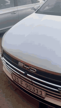 سلام عليكم بي وايدي  موديل 2025مرقم بسمي تحويل ثاني يوم صارله شهر من نازل من متارض ماشيه شي قليل بعدها زيرو سياره بعده وكاله نتصال عله رقم ***********
 
مكلف بل نشر اني نتصل عله رقم
