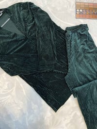 ملابس • توصيل لجميع المحافظات • العراق