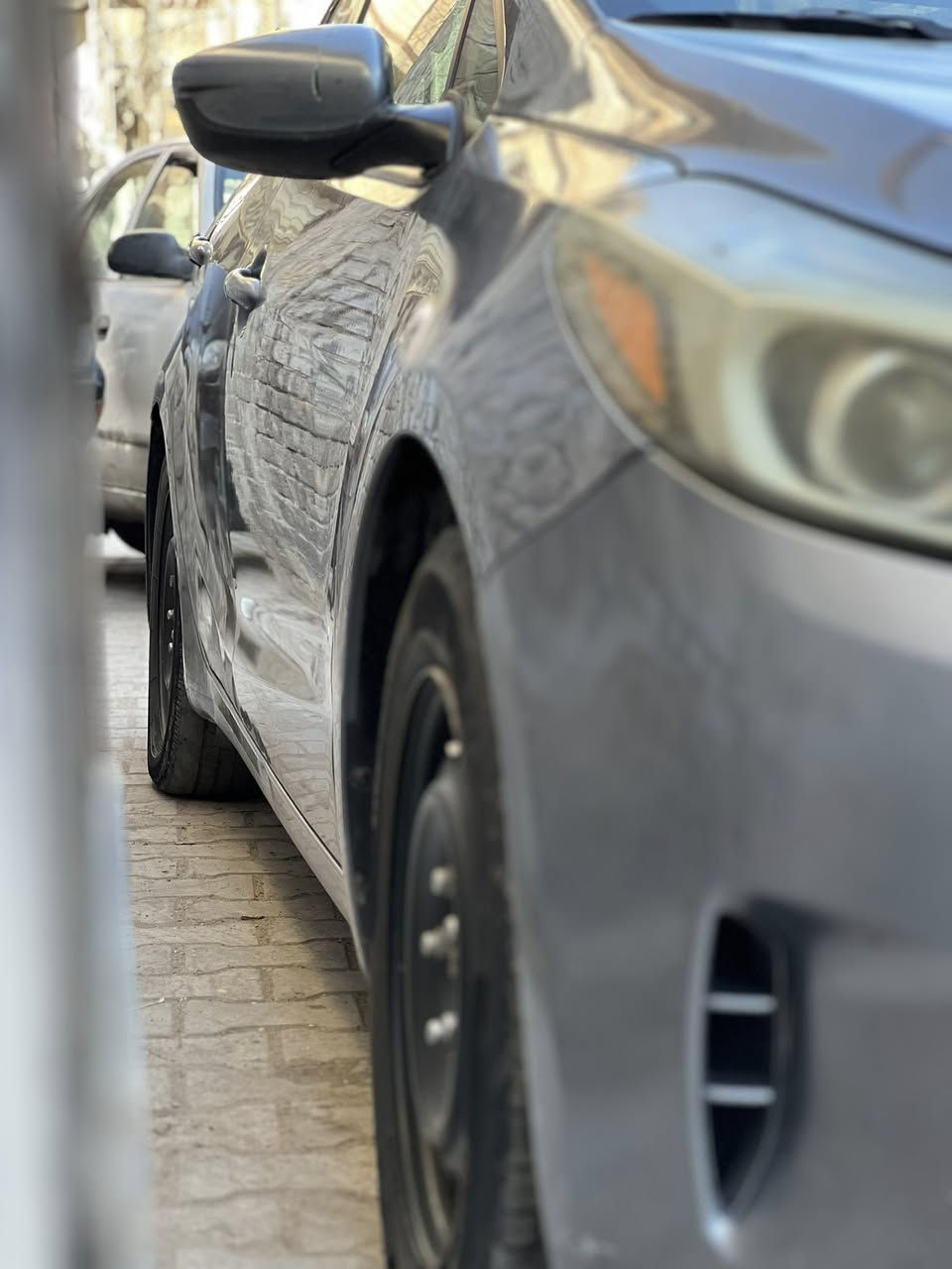 فورتي
موديل 2017 
ماشية 190 الف كيلو 
سيارة نظيفة وماناقصها شي 
محرك 2000 دوش 
مبدل فقط كازكيت فقط 
لباقي مكفول 
تشغل وتطلع 
ب اسمي تحويل ثاني يوم 
تحكمات بل ستيرن 
تدفئة بل كشنات 
مامتعوبة السيارة 
بيع مستعجل 
وسعر مناسب 
سعر 108 ورقة 
وبيها مجال للطيبين 
مكاني بغداد 
الزعفرانية 
للاستفسار 
***********
