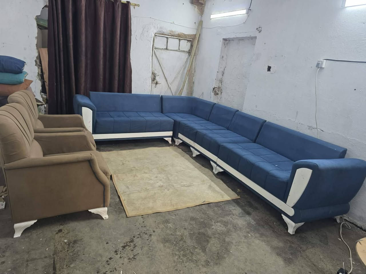 ديوان تركي ١٠ مقعد يجي وياها مفرش وكوشات سعر ٢٠٠ المكان بغداد الشعلة ويوجد توصيل لجميع المناطق بغداد


**إذا كنت صاحب هذا الإعلان وتريد حذفه لأي سبب، رجاءا أرسل رسالة إلى الدعم الفني**